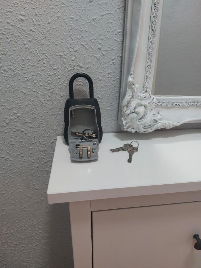 Apartamento Zaragoza Plaza Europa Luaran gambar