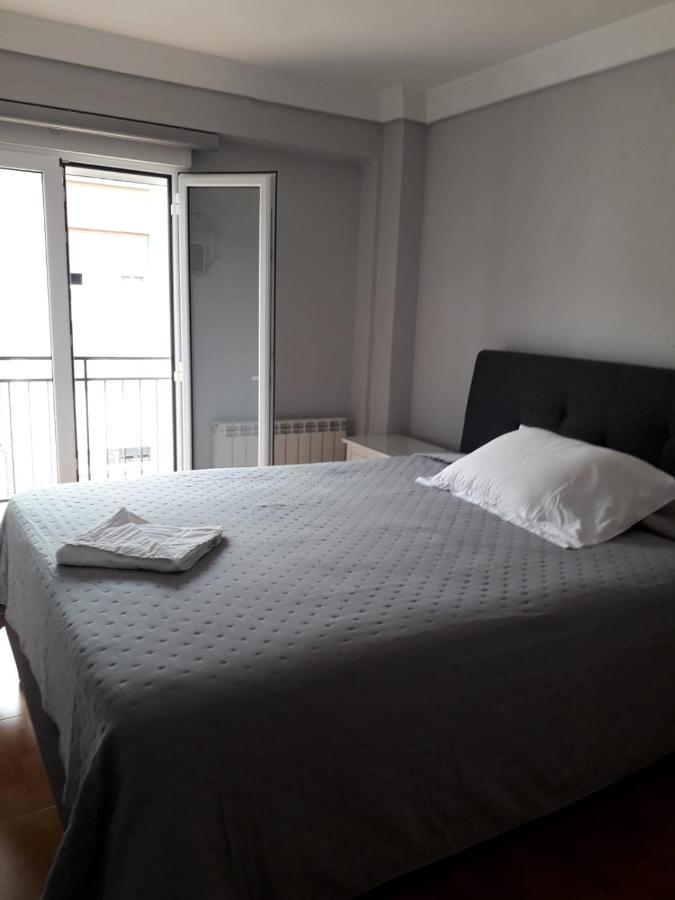 Apartamento Zaragoza Plaza Europa Luaran gambar
