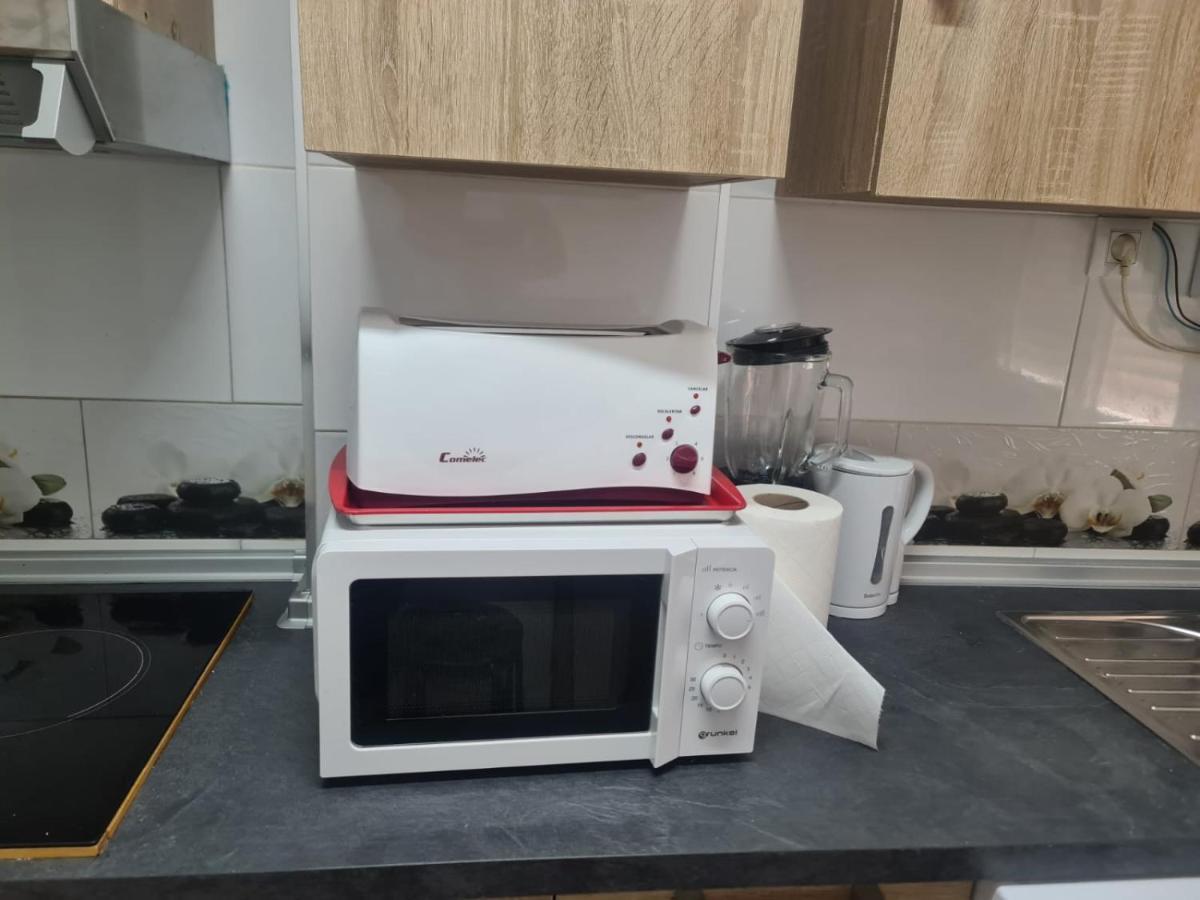 Apartamento Zaragoza Plaza Europa Luaran gambar